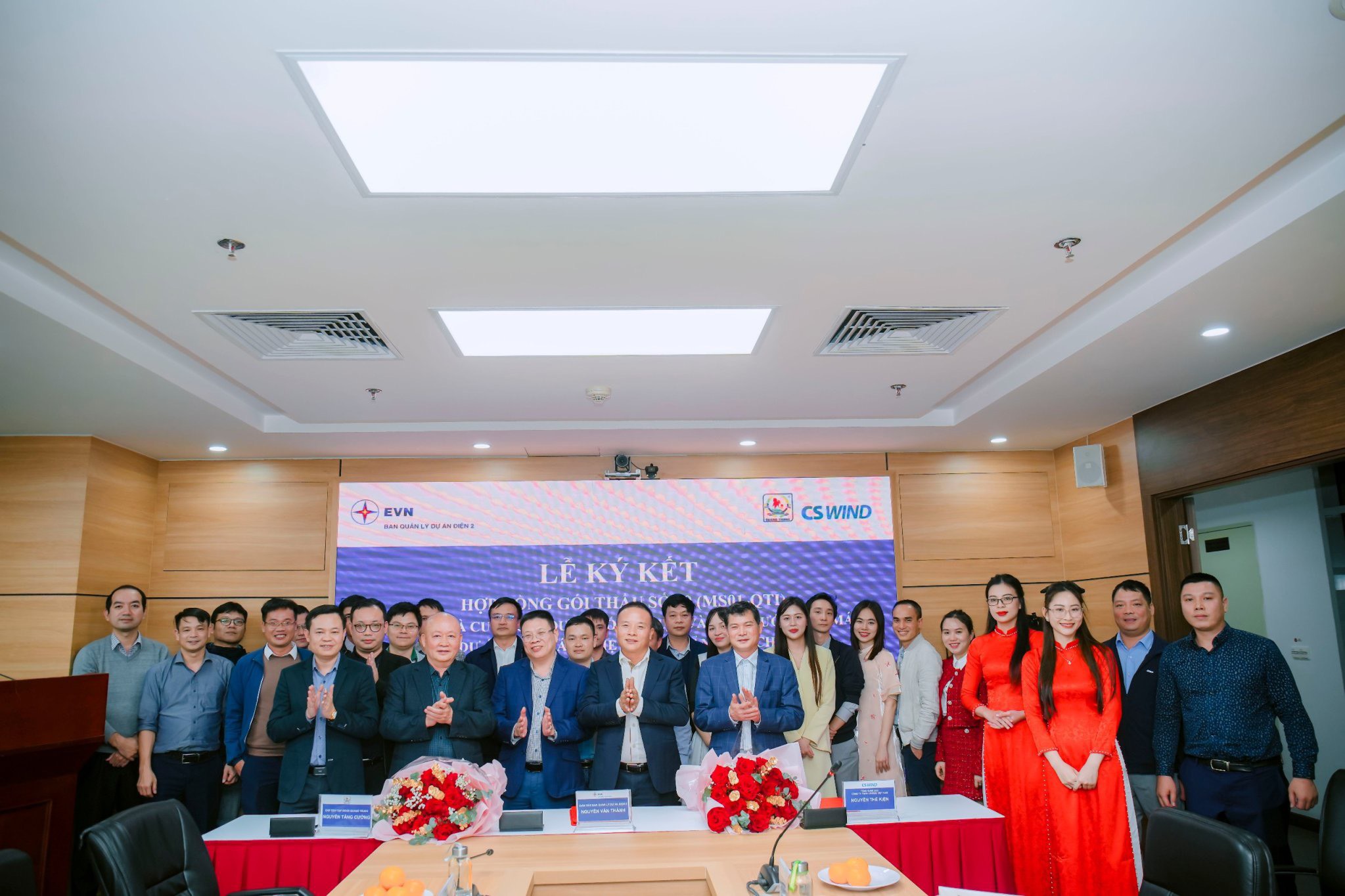 LỄ KÝ KẾT HỢP ĐỒNG GÓI THẦU: CHẾ TẠO VÀ CUNG CẤP ĐƯỜNG ỐNG NHẬN VÀ THẢI NƯỚC LÀM MÁT DỰ ÁN NHÀ MÁY NHIỆT ĐIỆN QUẢNG TRẠCH I – MỘT CỘT MỐC VẺ VANG TRONG NGÀNH CÔNG NGHIỆP VIỆT NAM